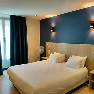 Modern Est Hotel