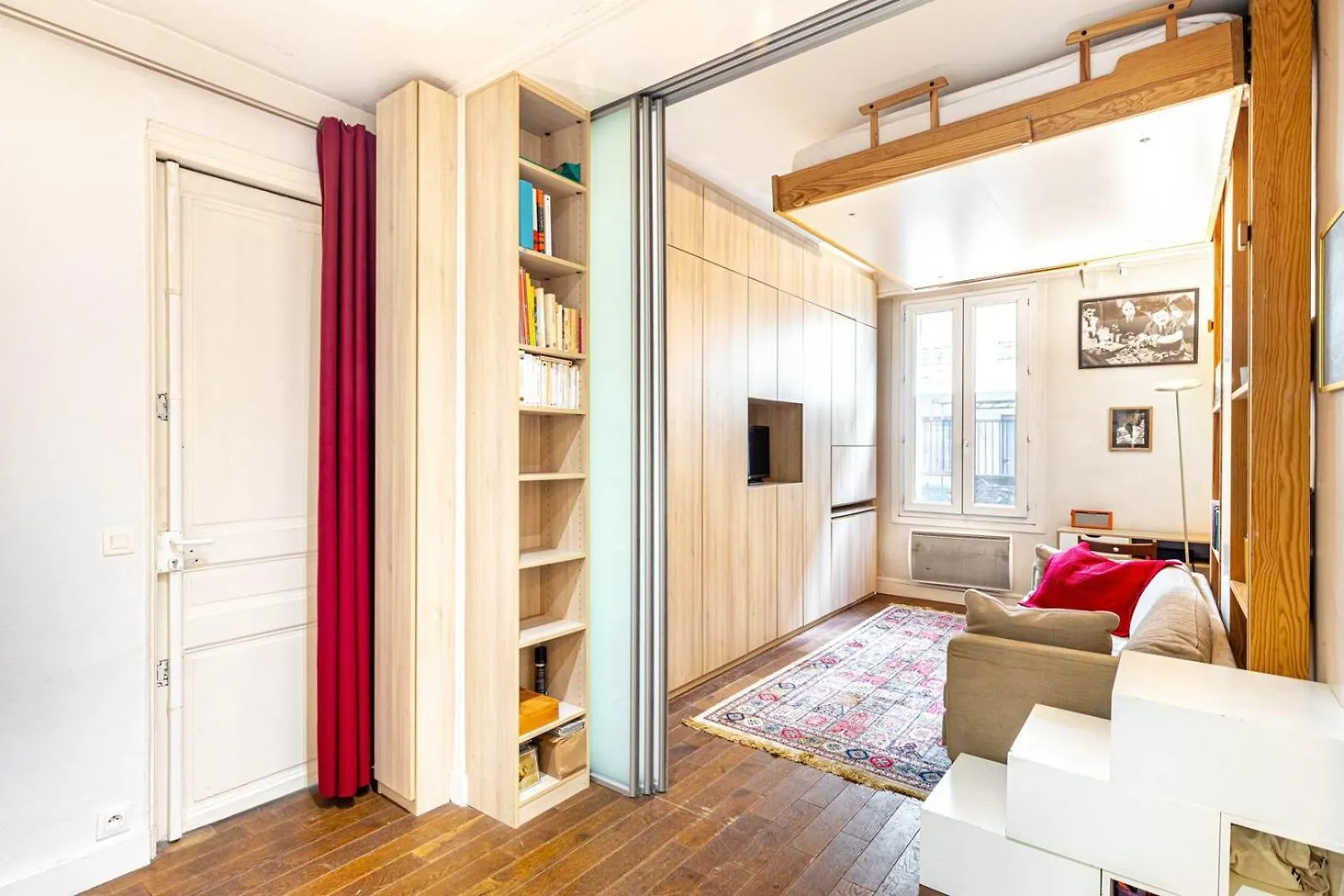 شقة Guestready - Parisian Retreat With A Courtyard